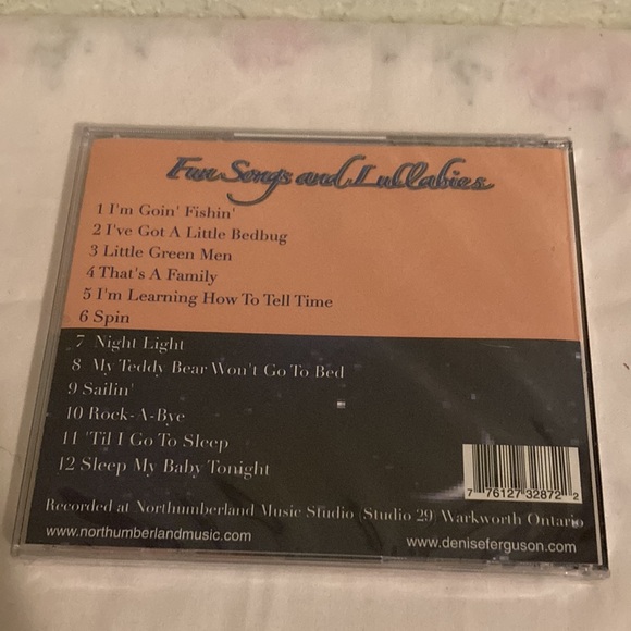 New Sealed CD Fun Songs and Lullabies 12 songs - Picture 3 of 4
